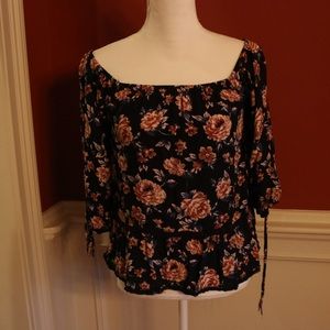 Off shoulder blouse